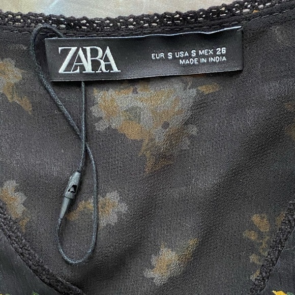 Zara floral button up ruffle hem sheer top s - Picture 6 of 7